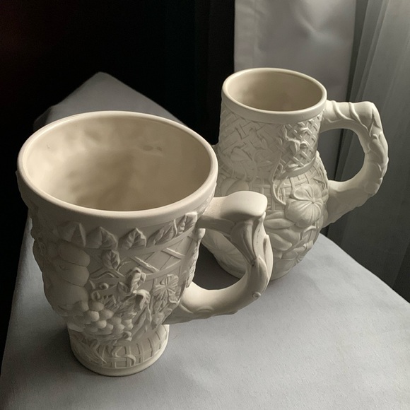 Great pitcher vase made in Brazil 6.75” tall pottery - Picture 2 of 11